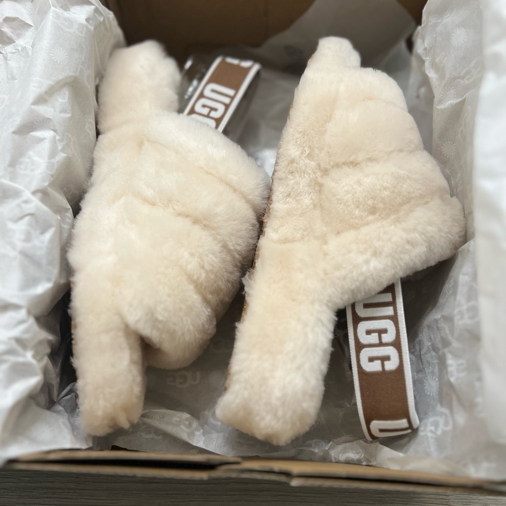 SALE ugg fluff yeah cream/natural slides. Never even tried on. Bought from Ugg.